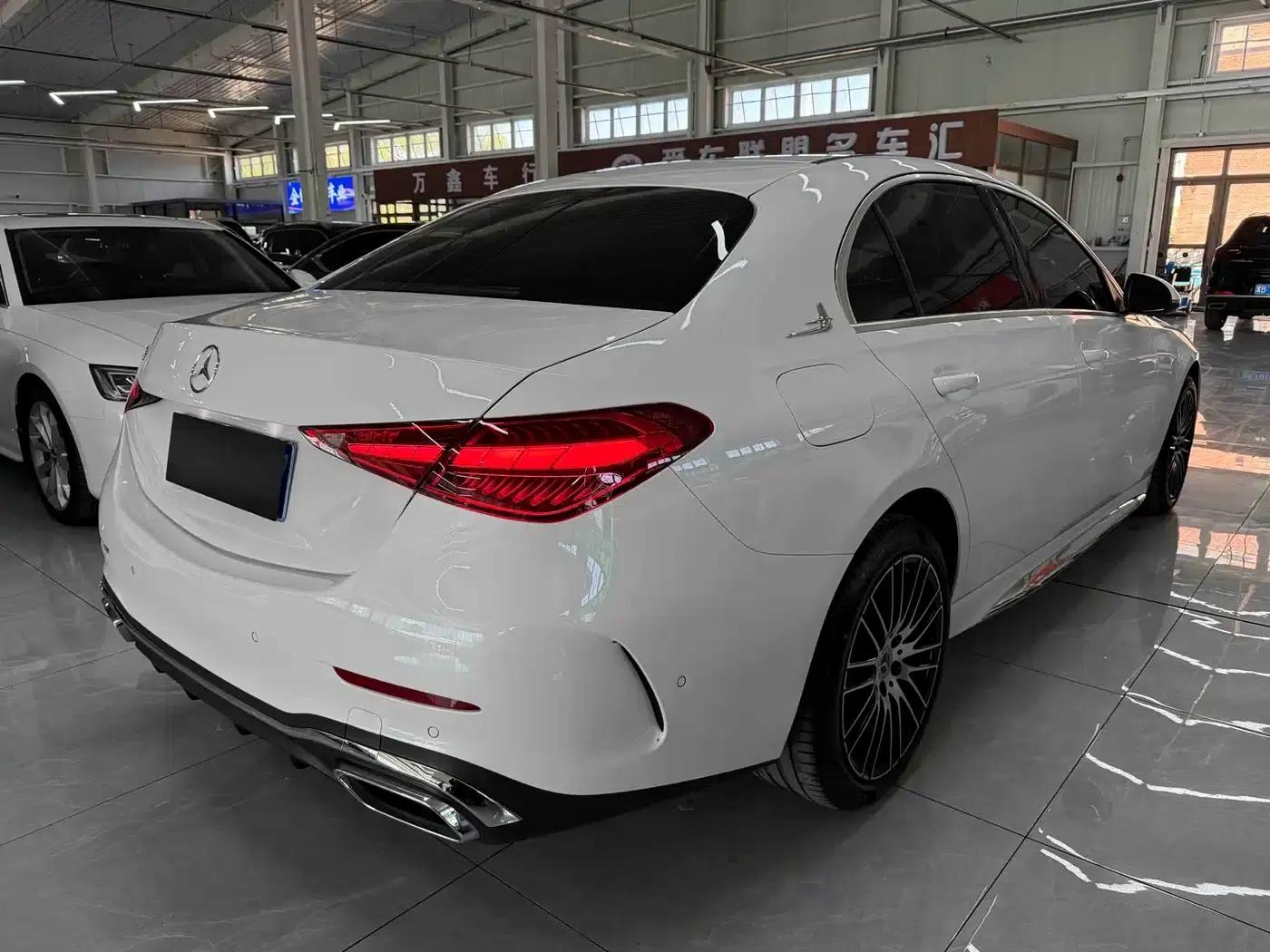 2023 Mercedes-Benz C-Class C 200 L Sport Edition — миниатюра 4