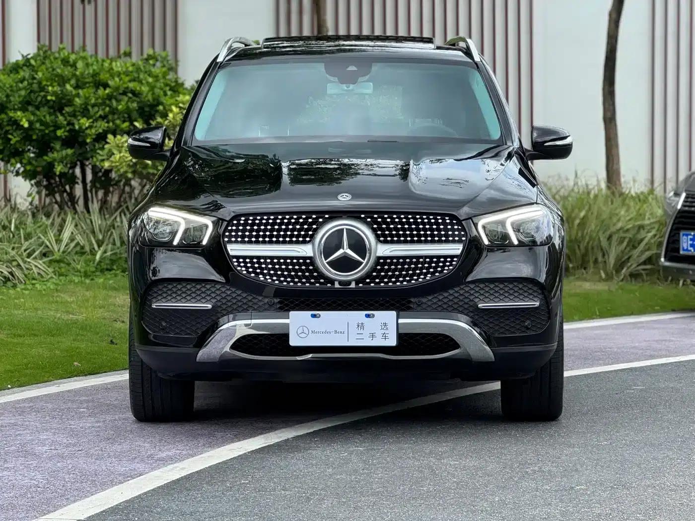 Imported Mercedes-Benz GLE 2020 facelift GLE 350 4MATIC Fashion model — миниатюра 2