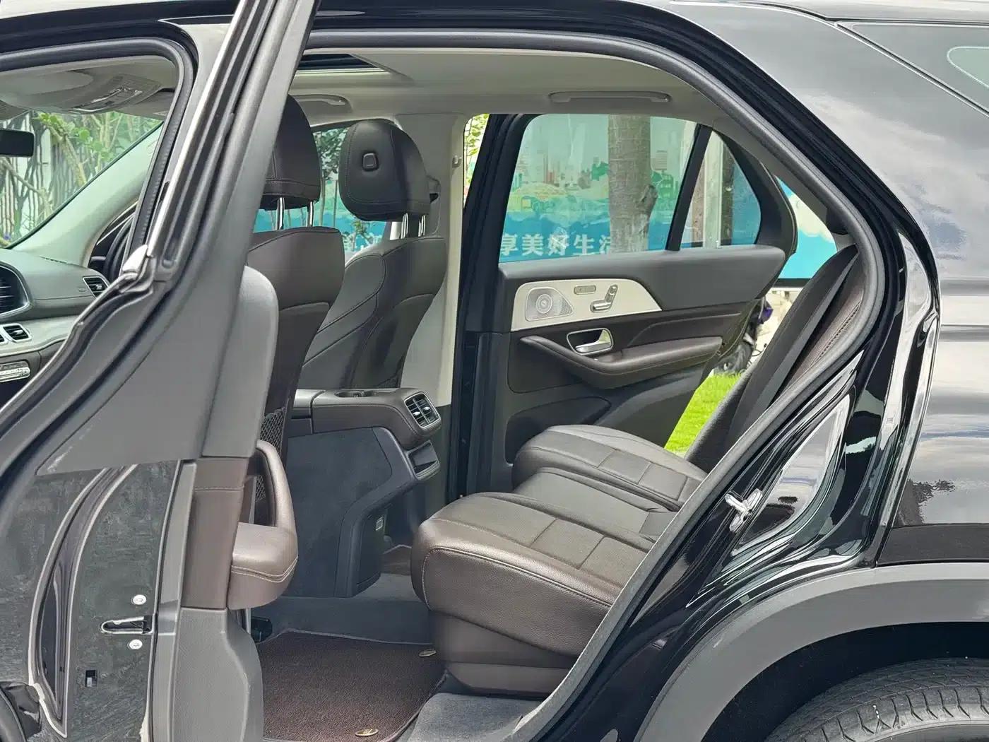 Imported Mercedes-Benz GLE 2020 facelift GLE 350 4MATIC Fashion model — миниатюра 8