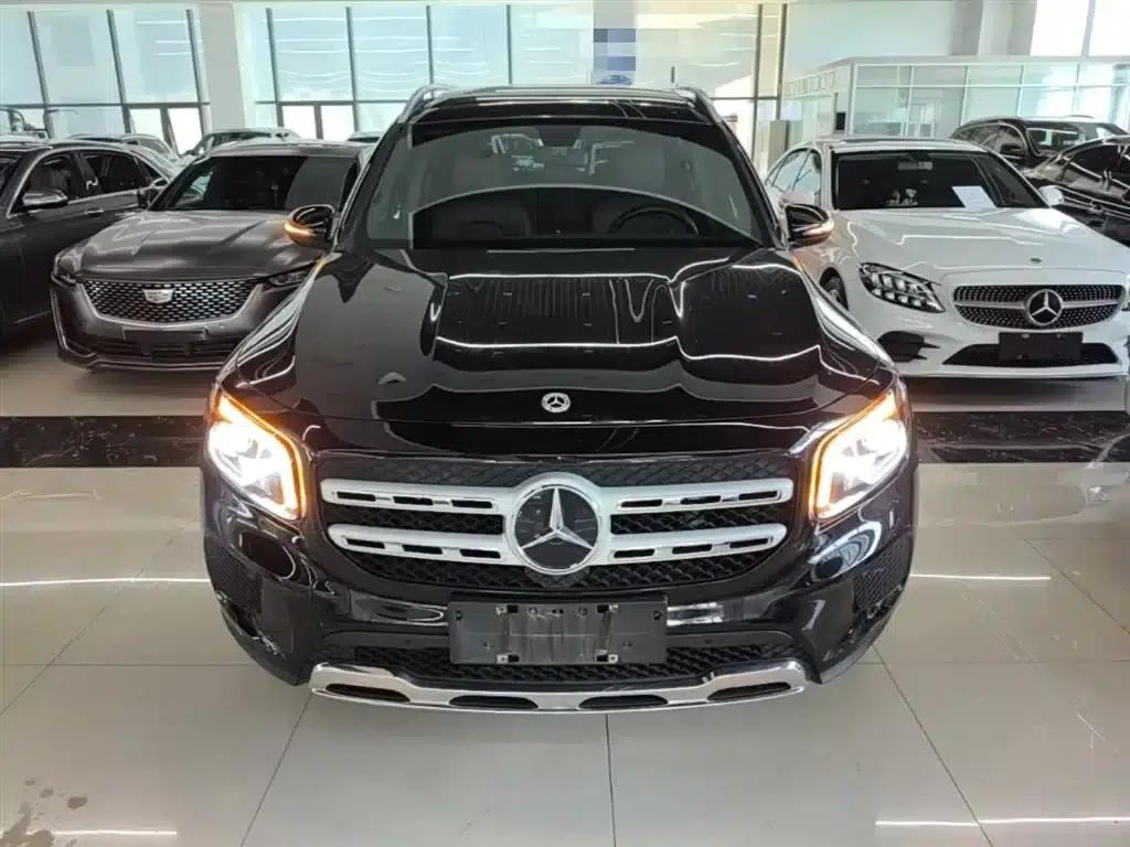 Mercedes-Benz GLB 2022 Facelift GLB 200 Fashion Model — миниатюра 3