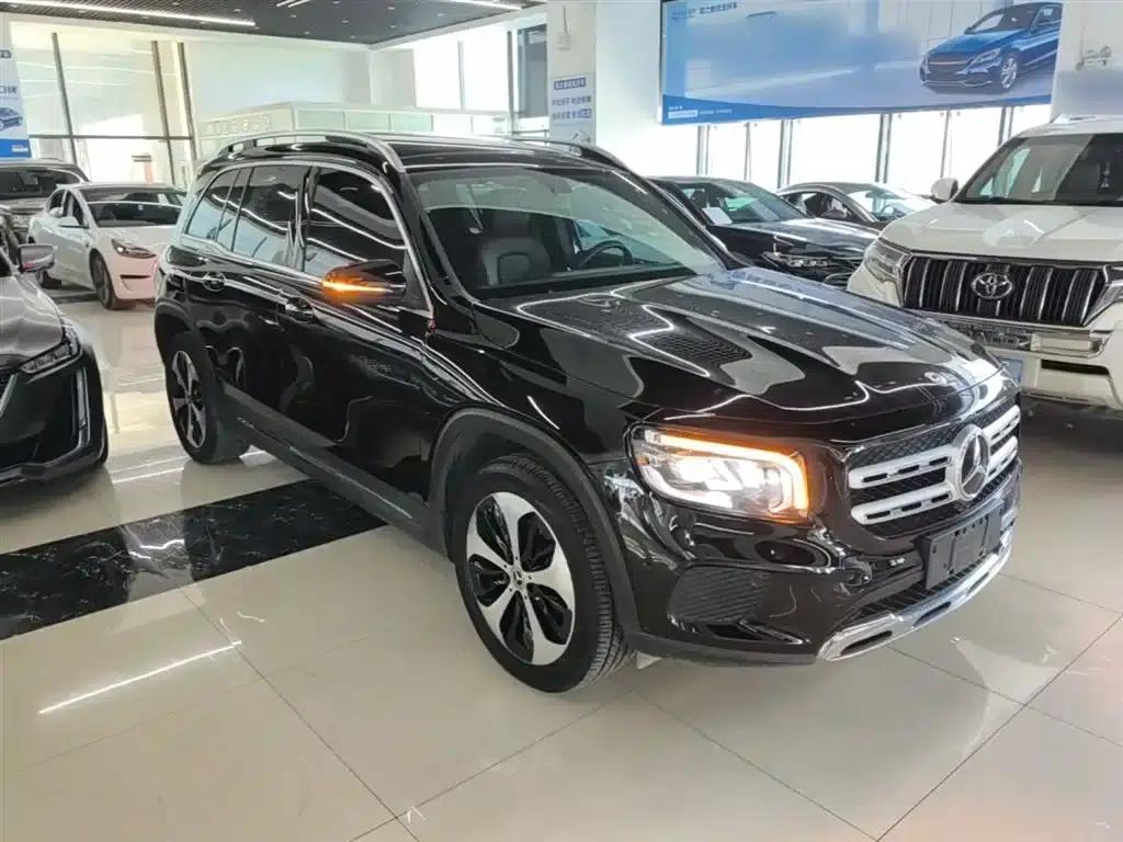 Mercedes-Benz GLB 2022 Facelift GLB 200 Fashion Model — миниатюра 4