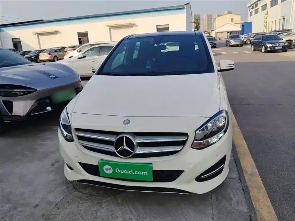2015 Mercedes-Benz B-Class B 200 Dynamic — миниатюра 3