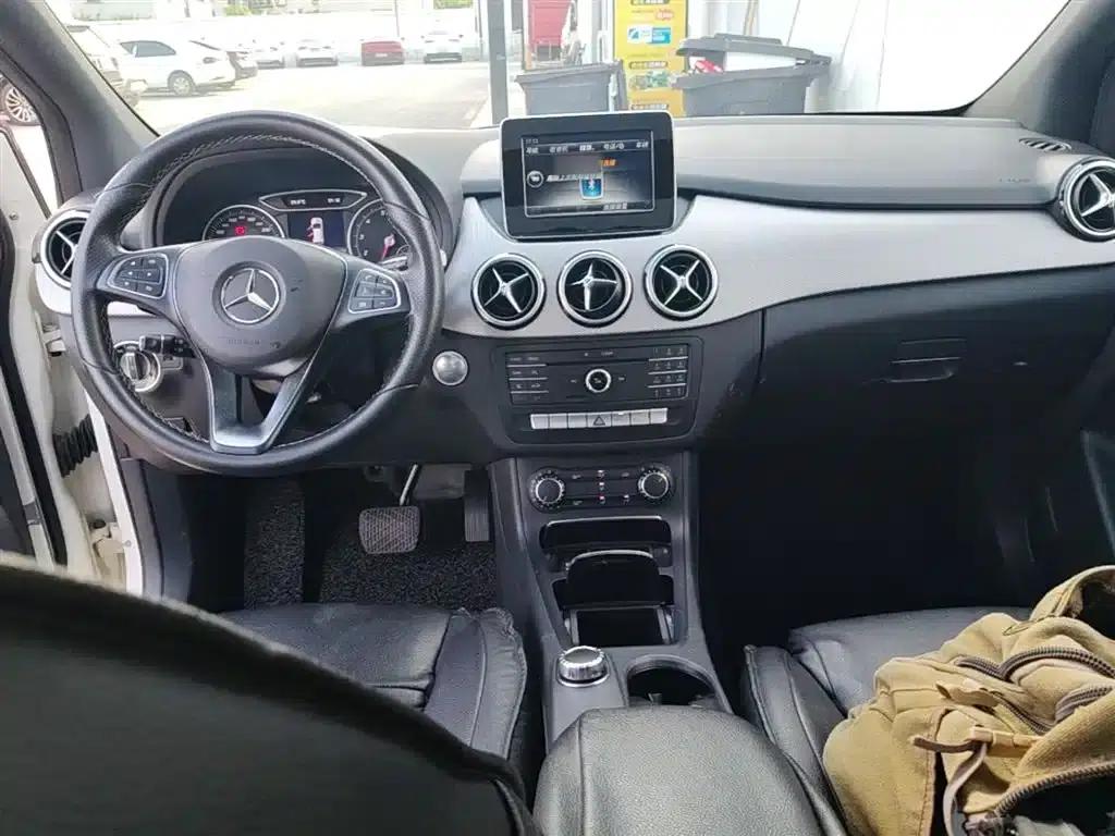 2015 Mercedes-Benz B-Class B 200 Dynamic — миниатюра 10