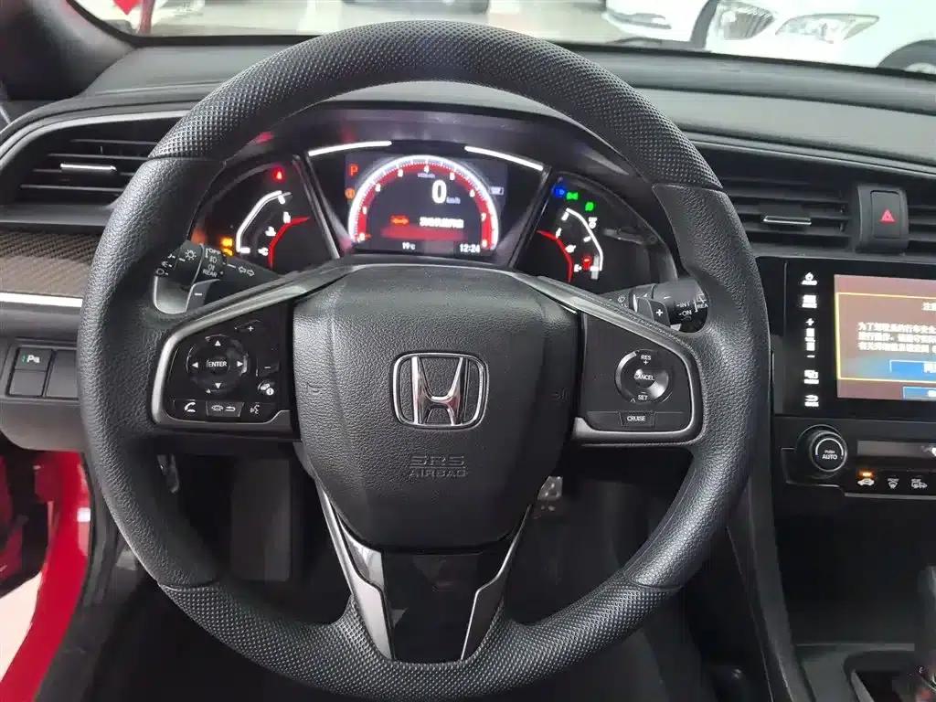 Civic 2021 HATCHBACK 220TURBO CVT Trendy and Cool — миниатюра 3