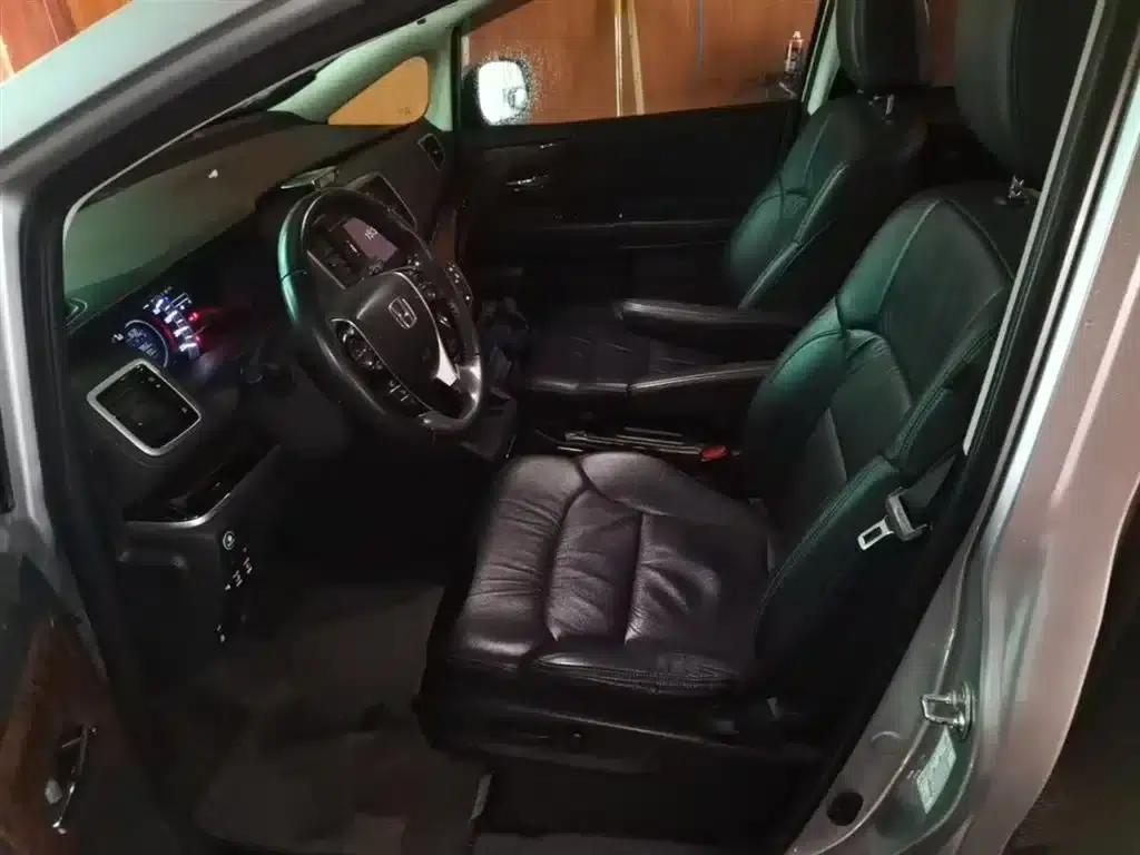 2015 Odyssey Facelift 2.4L Smart Edition — миниатюра 15