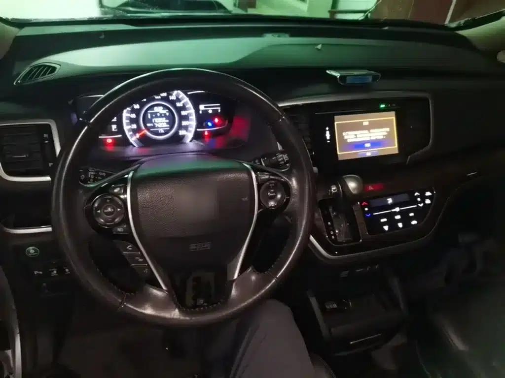2015 Odyssey Facelift 2.4L Smart Edition — миниатюра 10