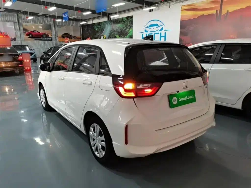 Honda Fit 2021 1.5L CVT Trend Edition — миниатюра 5