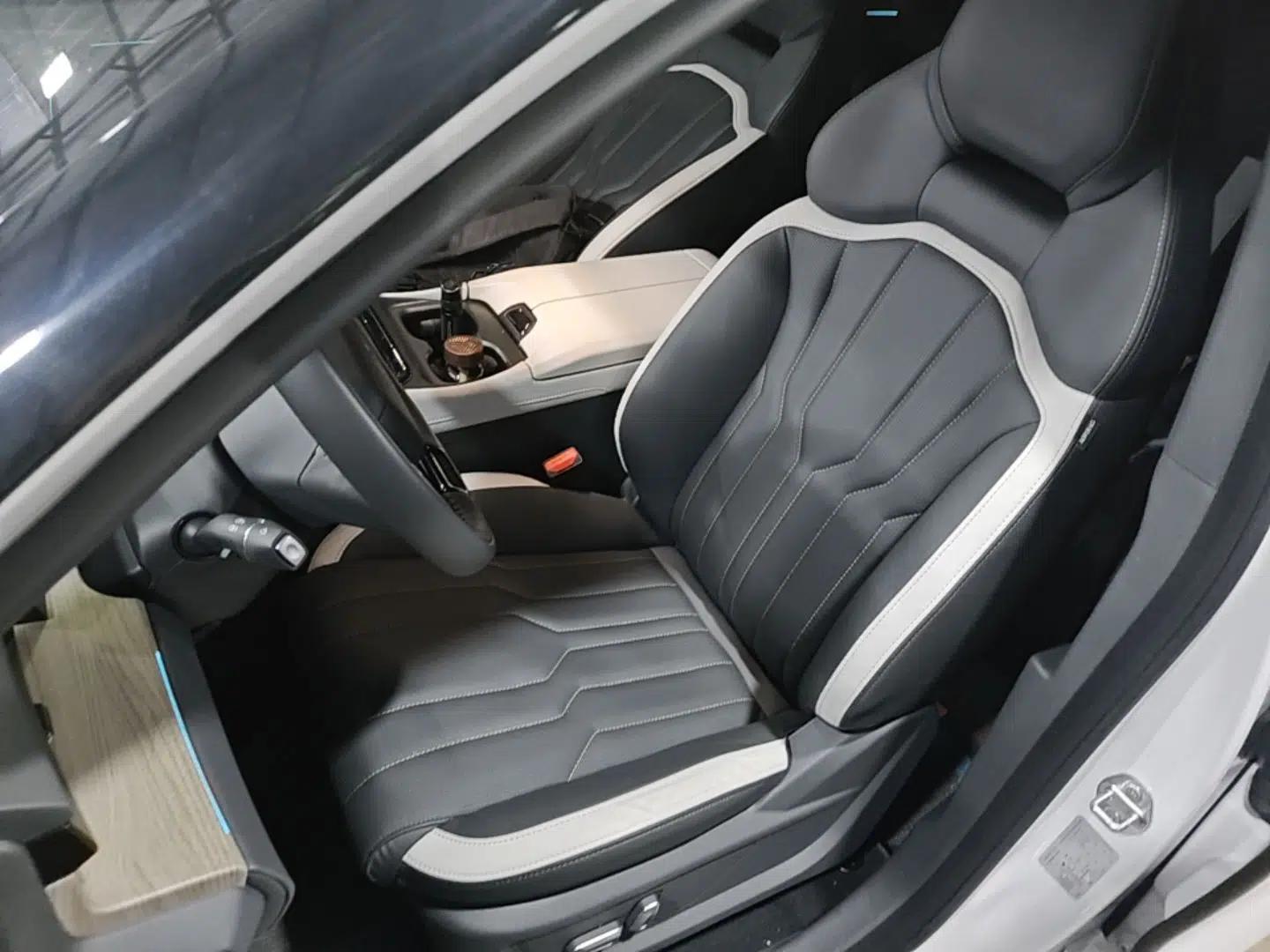 Used JETOUR Shanhai L6 2024 1.5TD DHT MAX — миниатюра 17