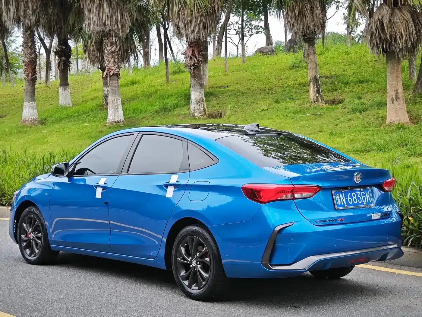 2023 Buick Verano Pro GS Hunter Edition — миниатюра 4