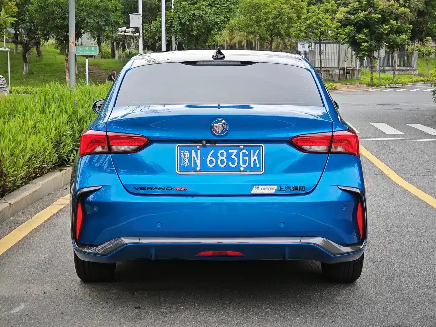 2023 Buick Verano Pro GS Hunter Edition — миниатюра 5