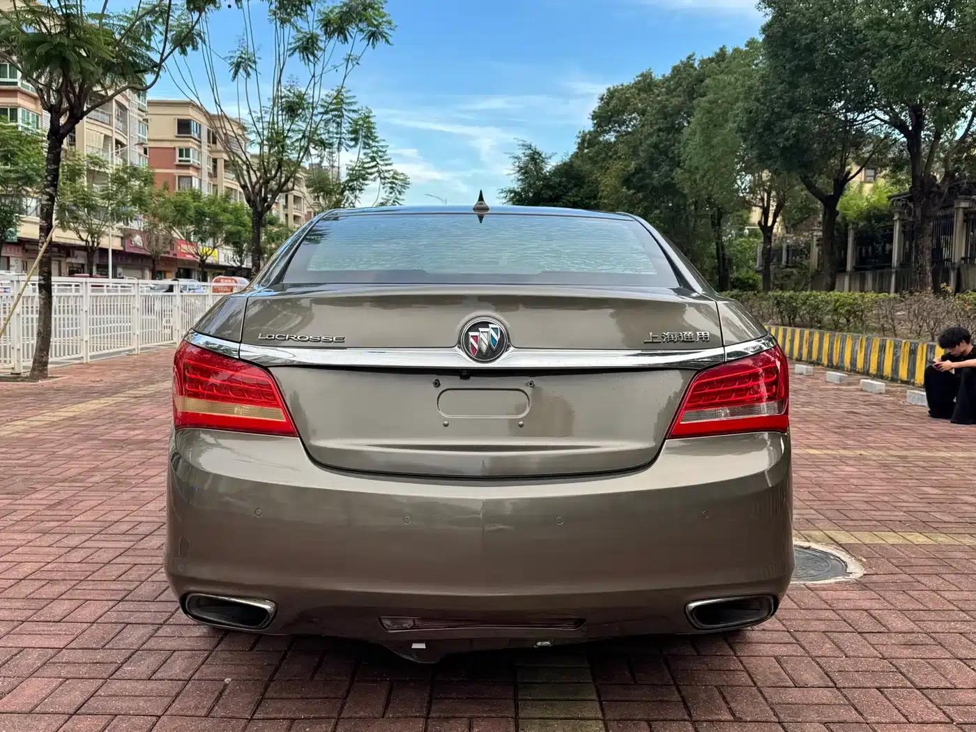 Buick LaCrosse 2013 2.4L SIDI Luxury Comfort Model — миниатюра 5