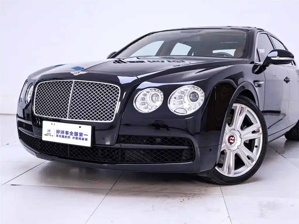 2016 Flying Spur 4.0T V8 Standard Edition — миниатюра 3