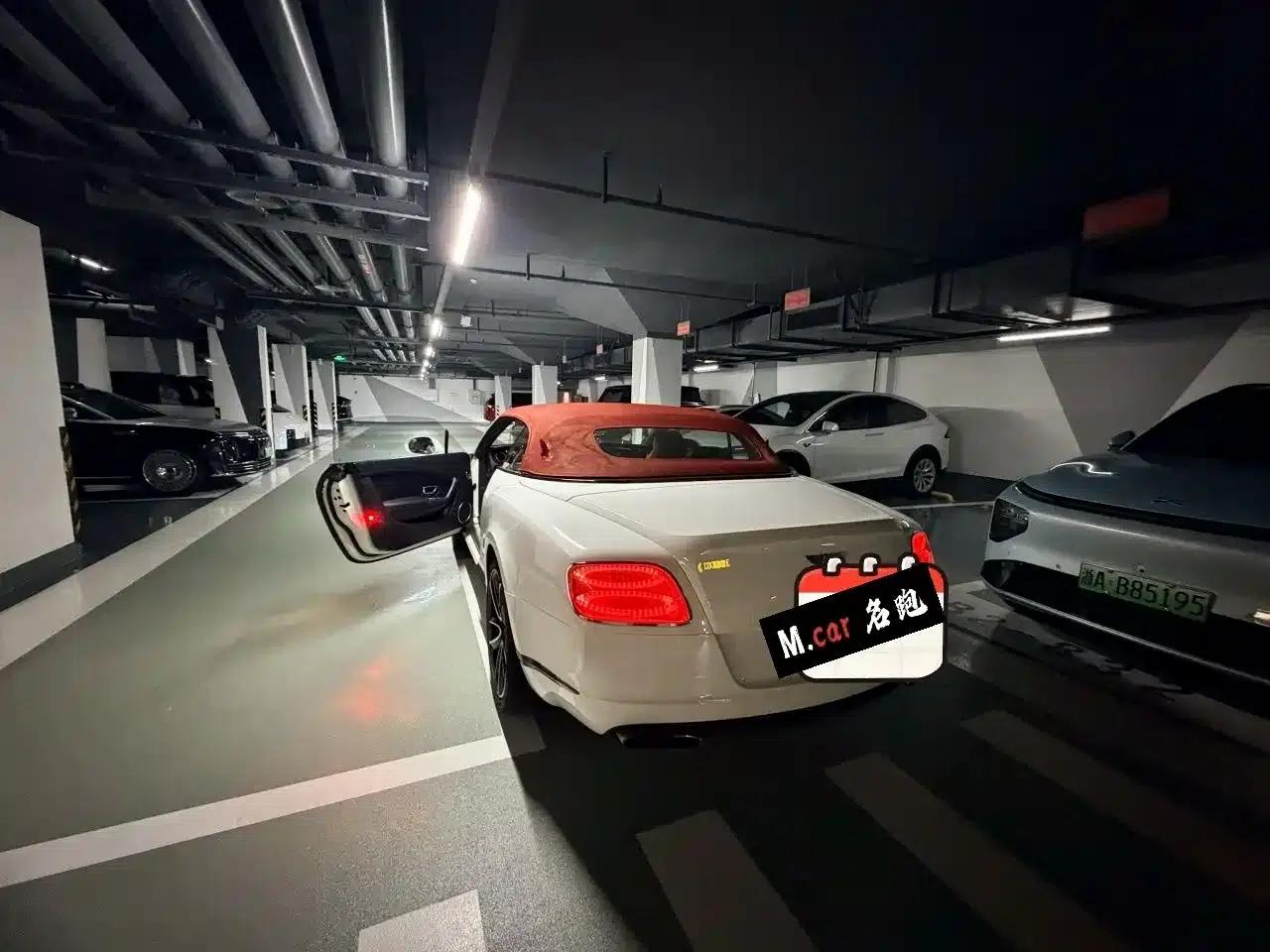 2014 Continental 4.0T GT V8 S Convertible Standard Edition — миниатюра 3