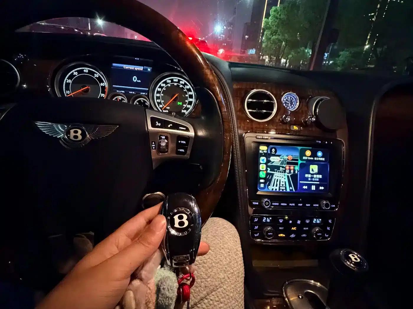 2014 Continental 4.0T GT V8 S Convertible Standard Edition — миниатюра 5