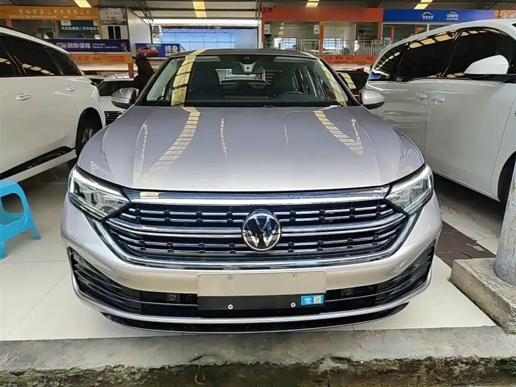 2025 Volkswagen Sagitar 300TSI DSG Super Edition — миниатюра 3