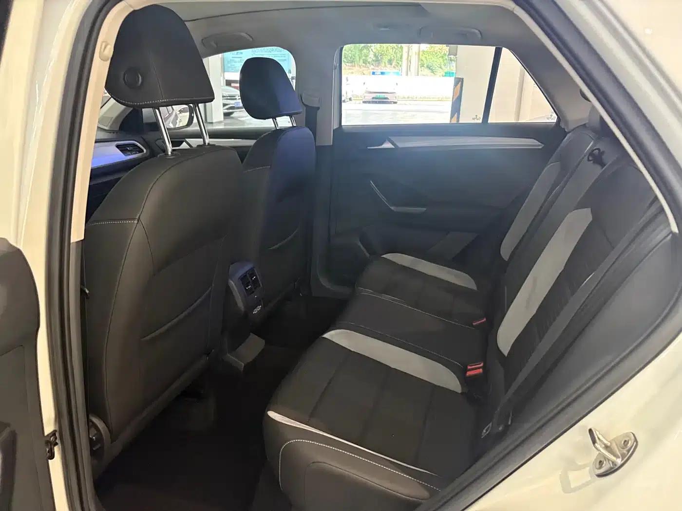 T-ROC 2022 280TSI DSG 2WD Elite PLUS — миниатюра 3