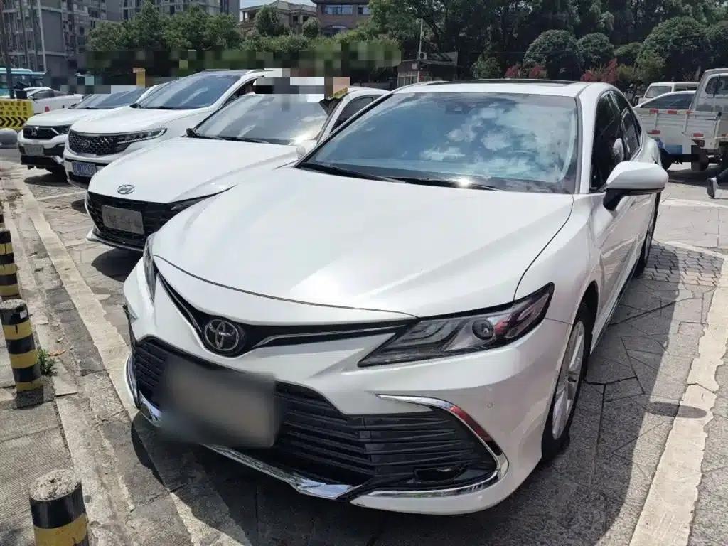 2023 Camry 2.0G Luxury Edition — миниатюра 1