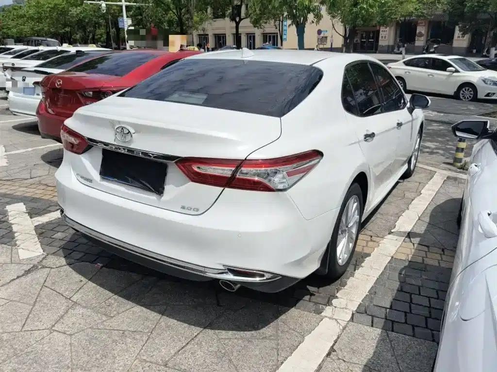 2023 Camry 2.0G Luxury Edition — миниатюра 6