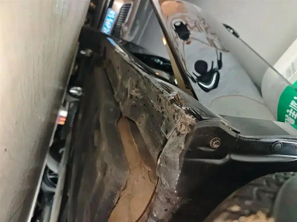 Camry 2019 2.0E Elite Edition (China VI Emission Standard) — миниатюра 21