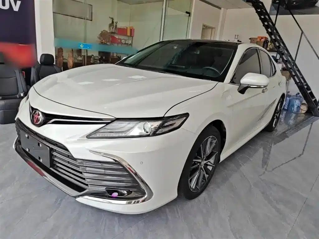 Camry 2021 2.5G Luxury Edition — миниатюра 1