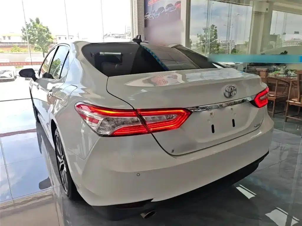 Camry 2021 2.5G Luxury Edition — миниатюра 5