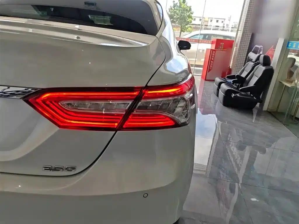 Camry 2021 2.5G Luxury Edition — миниатюра 8