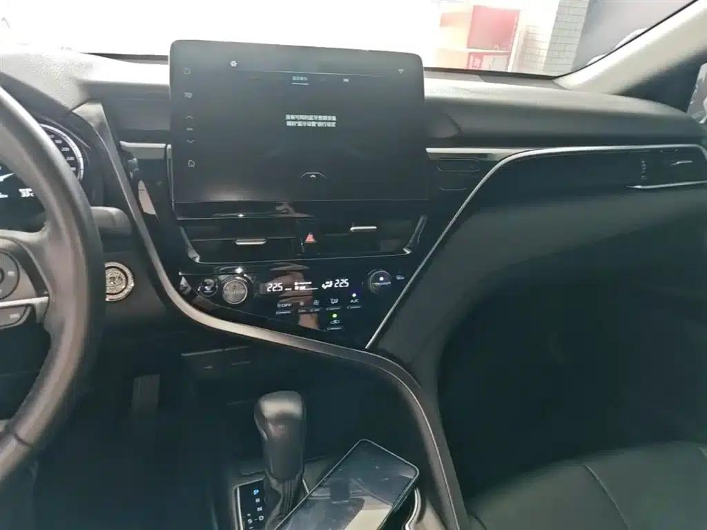 Camry 2021 2.5G Luxury Edition — миниатюра 10