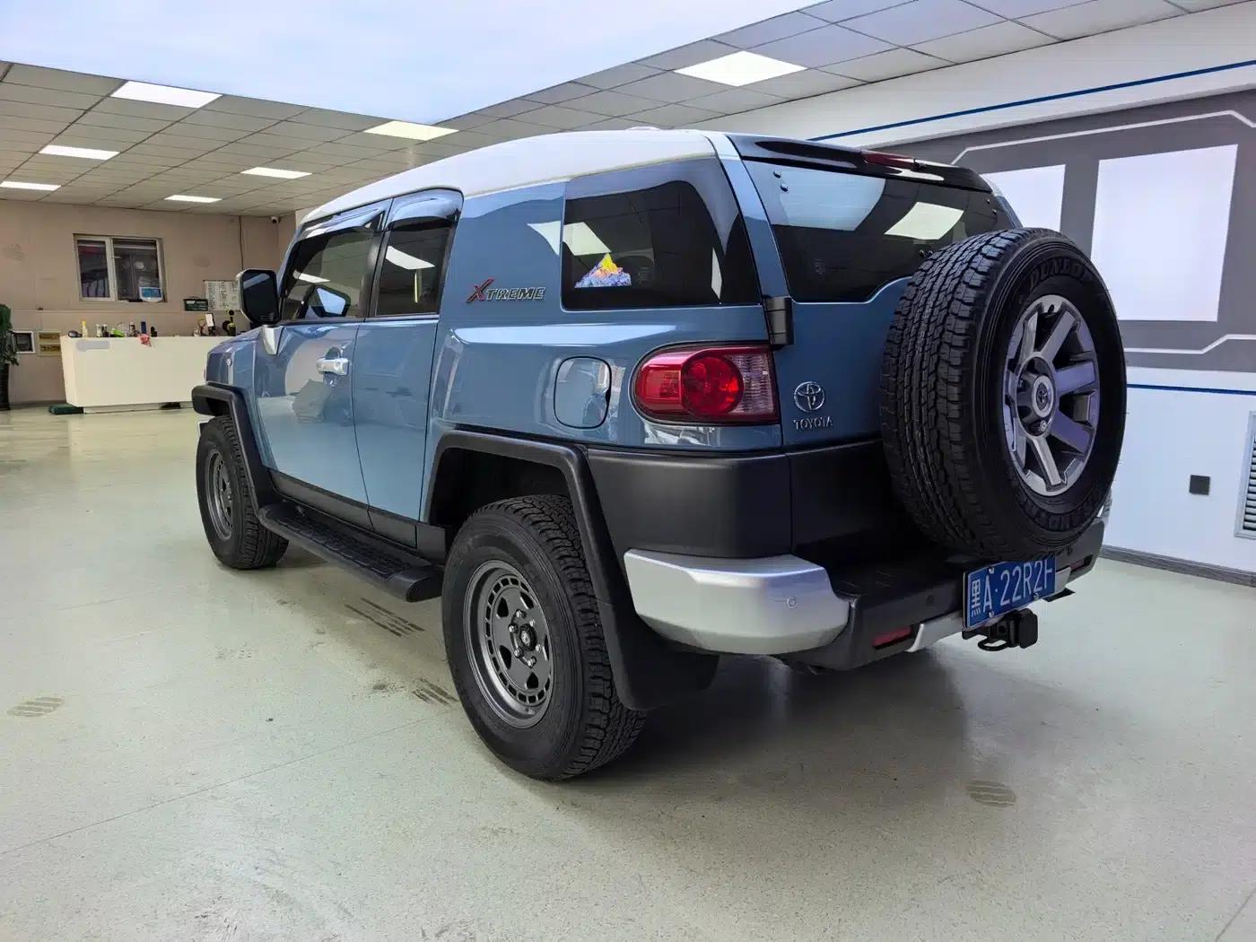 2023 FJ Cruiser 4.0L Middle East Edition — миниатюра 7