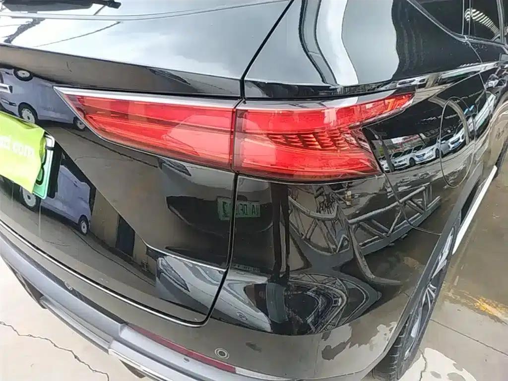 Haval Xiaolong MAX 2023 1.5L Hi4 105 4WD Navigator Edition — миниатюра 8
