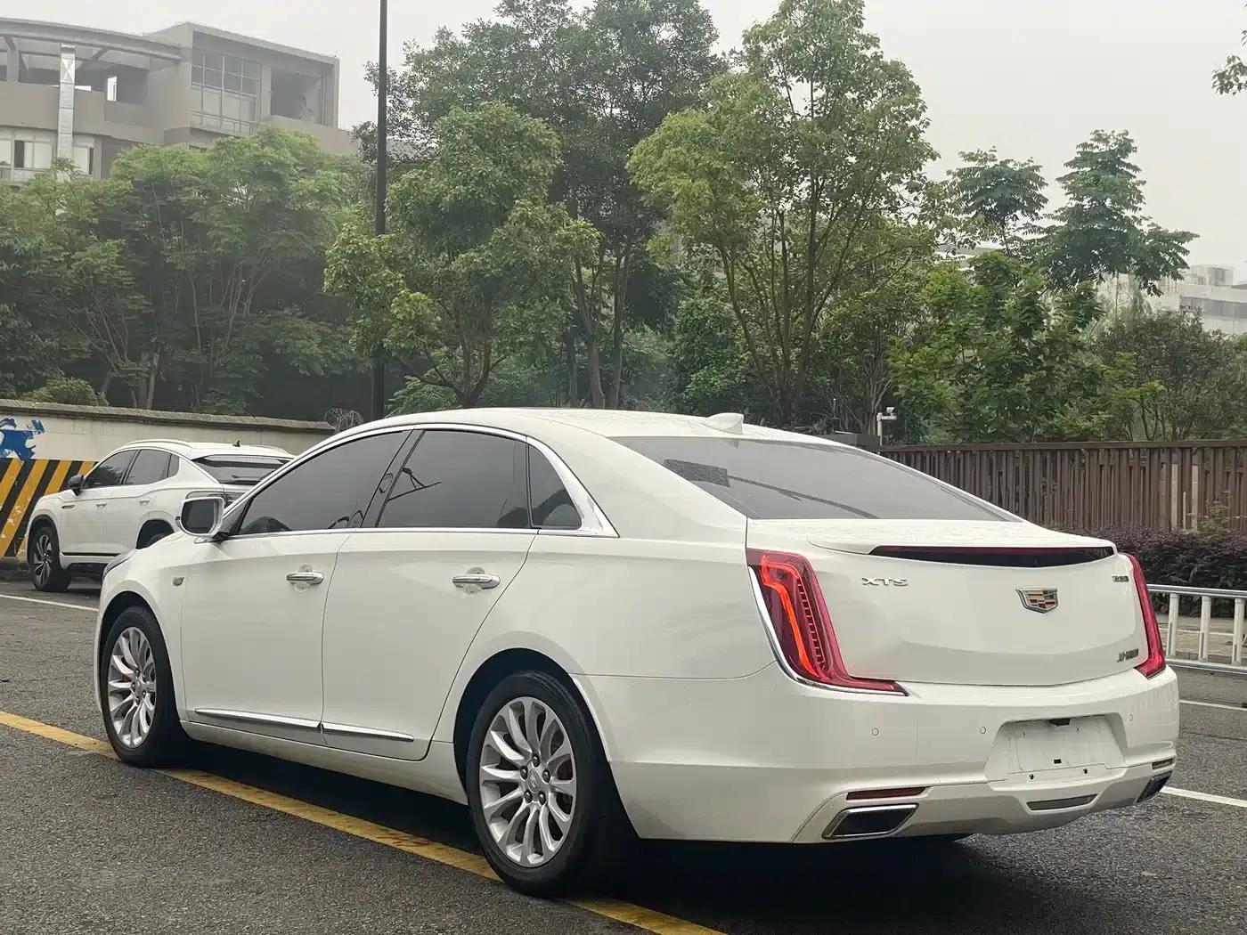 2018 Cadillac XTS 28T Technology Edition — миниатюра 7