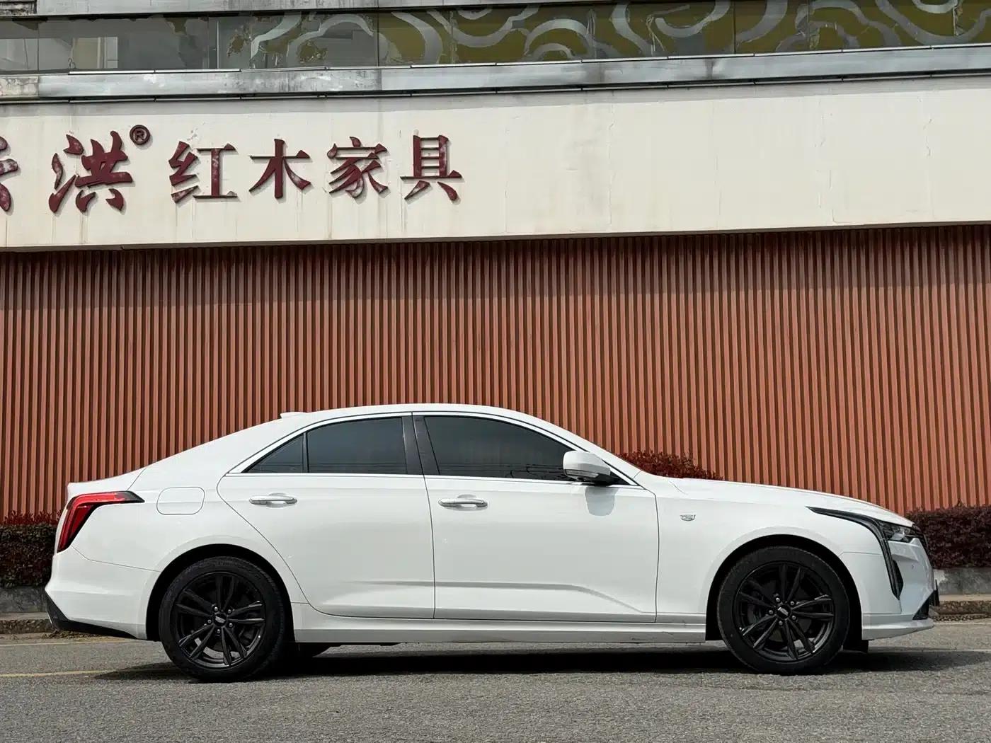 2022 Cadillac CT4 28T Luxury Edition — миниатюра 9