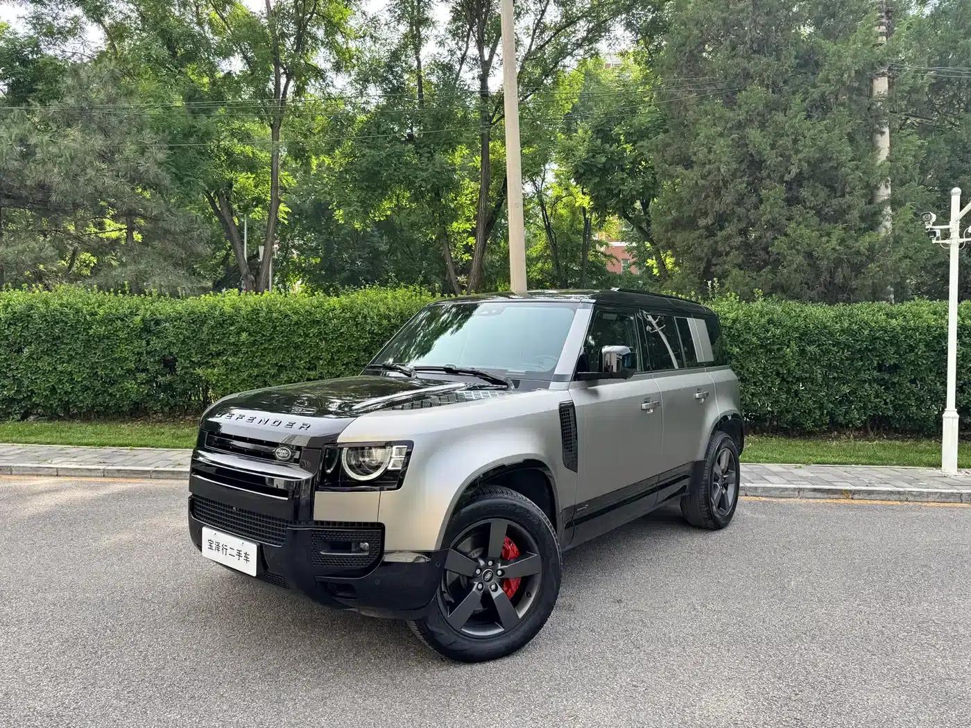 2025 Land Rover Defender 110 3.0T P400 X — миниатюра 1