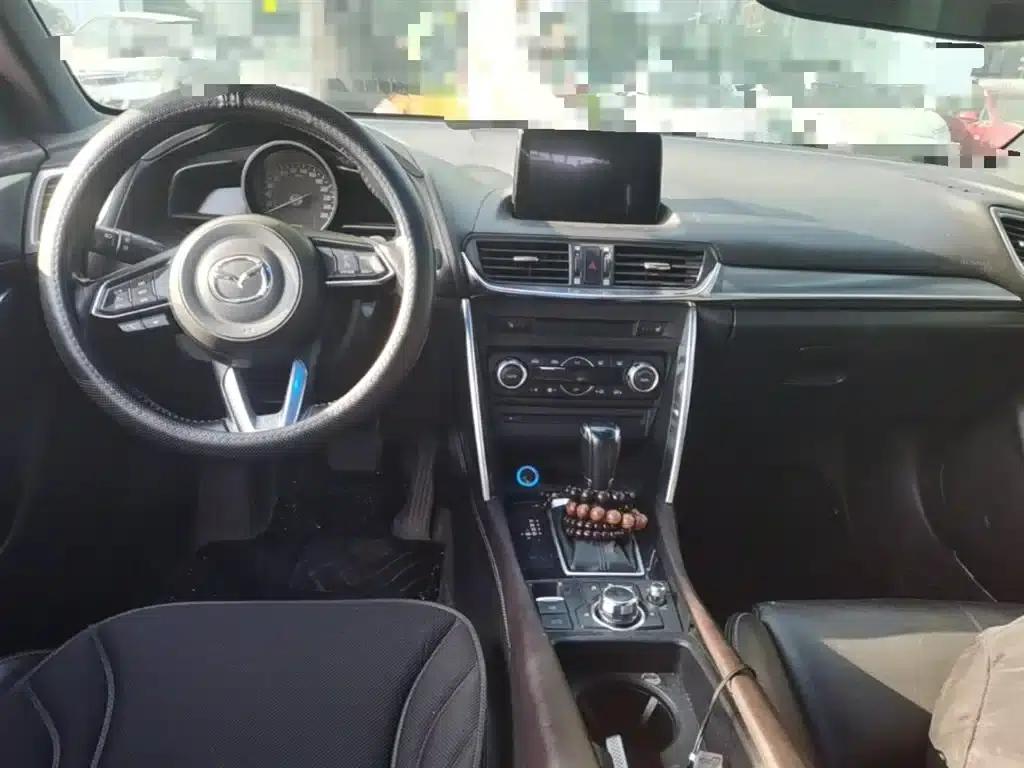 Mazda CX-4 2018 2.5L Automatic AWD Blue Sky Passion Edition (China VI Emission Standard) — миниатюра 13