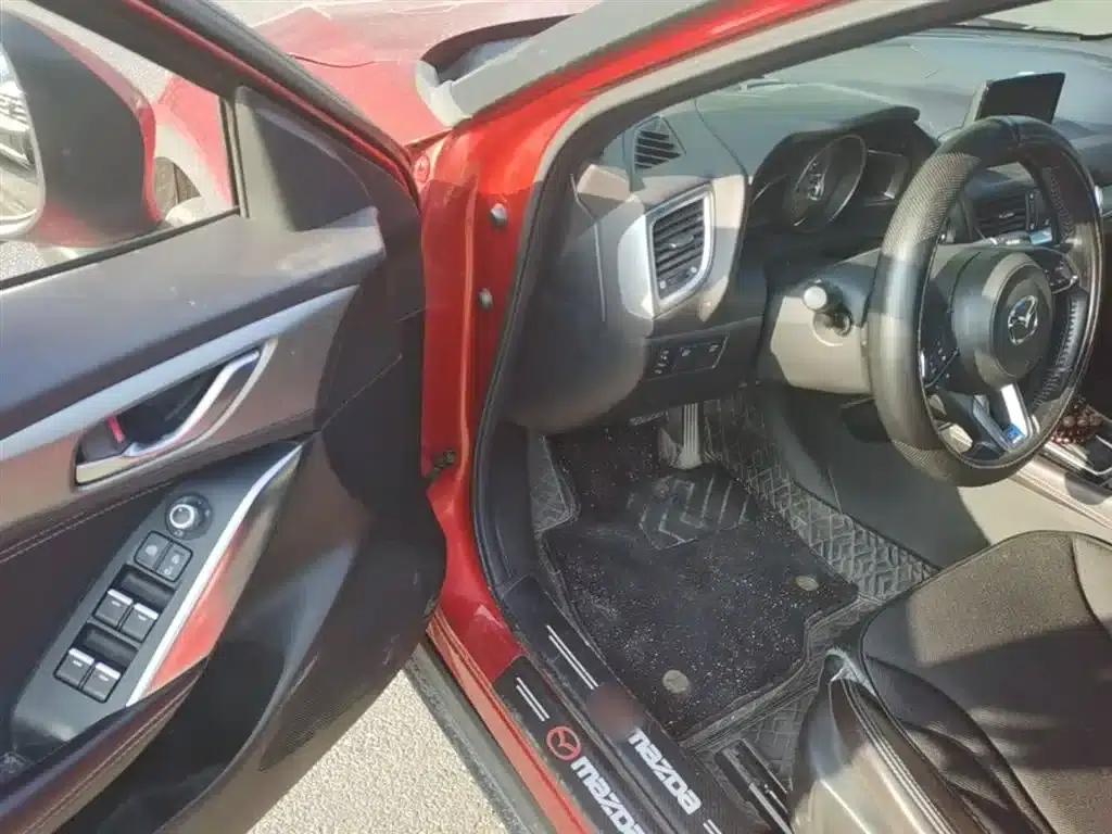 Mazda CX-4 2018 2.5L Automatic AWD Blue Sky Passion Edition (China VI Emission Standard) — миниатюра 14