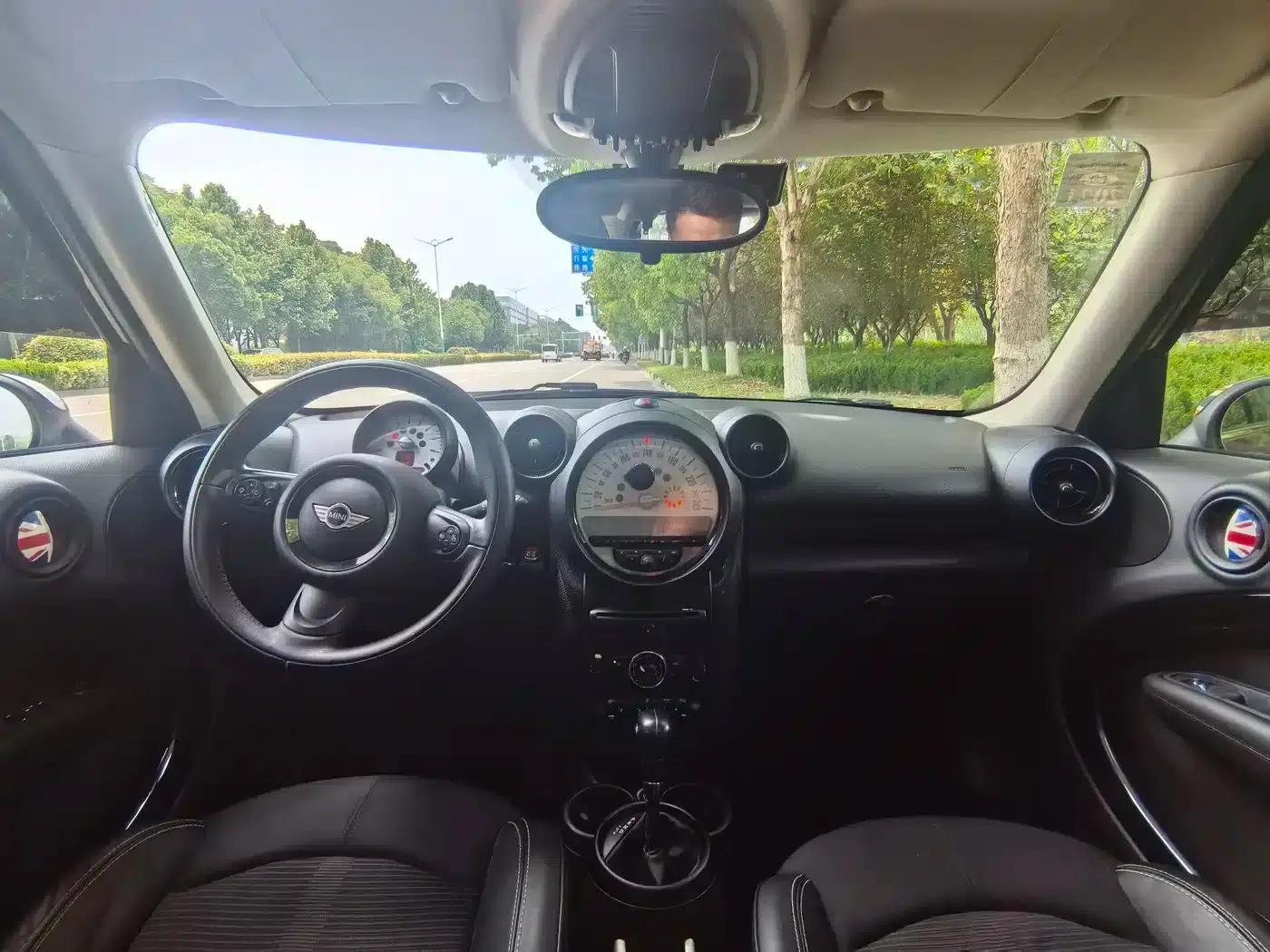 MINI COUNTRYMAN 2014 1.6T COOPER ALL4 Fun — миниатюра 12