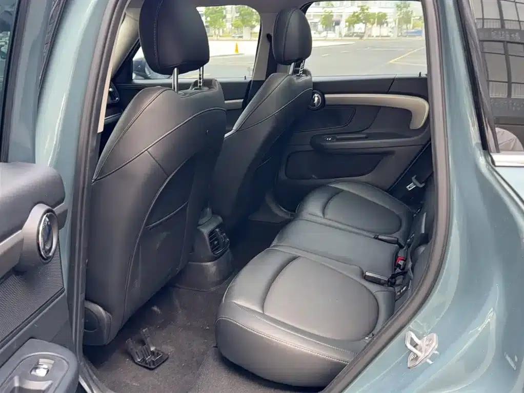 2021 MINI COUNTRYMAN 1.5T COOPER Connoisseur — миниатюра 11
