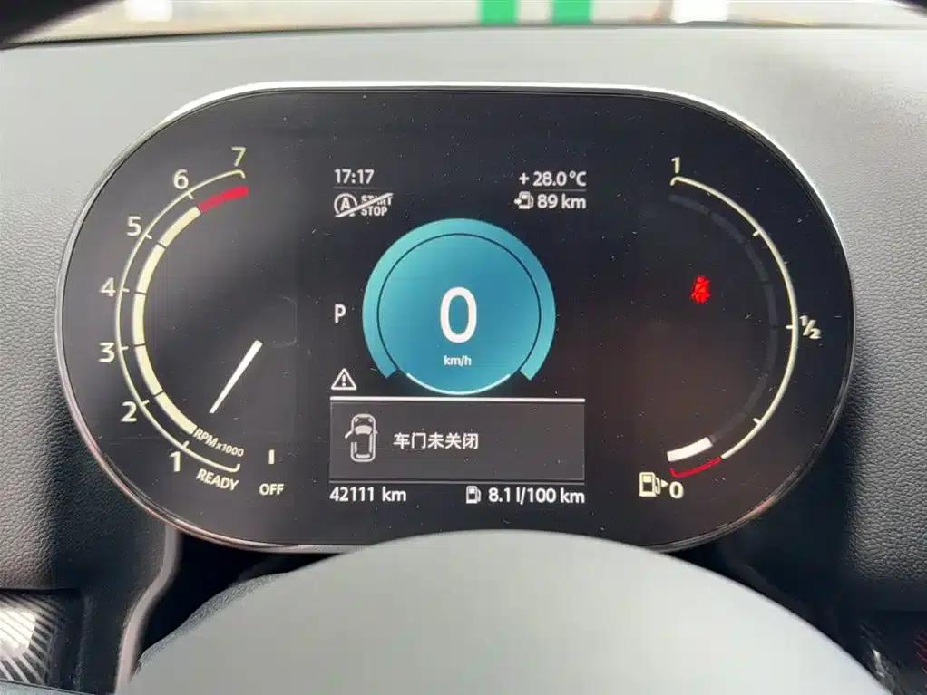 2021 MINI COUNTRYMAN 1.5T COOPER Connoisseur — миниатюра 13