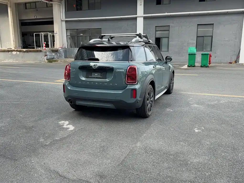 2021 MINI COUNTRYMAN 1.5T COOPER Connoisseur — миниатюра 7