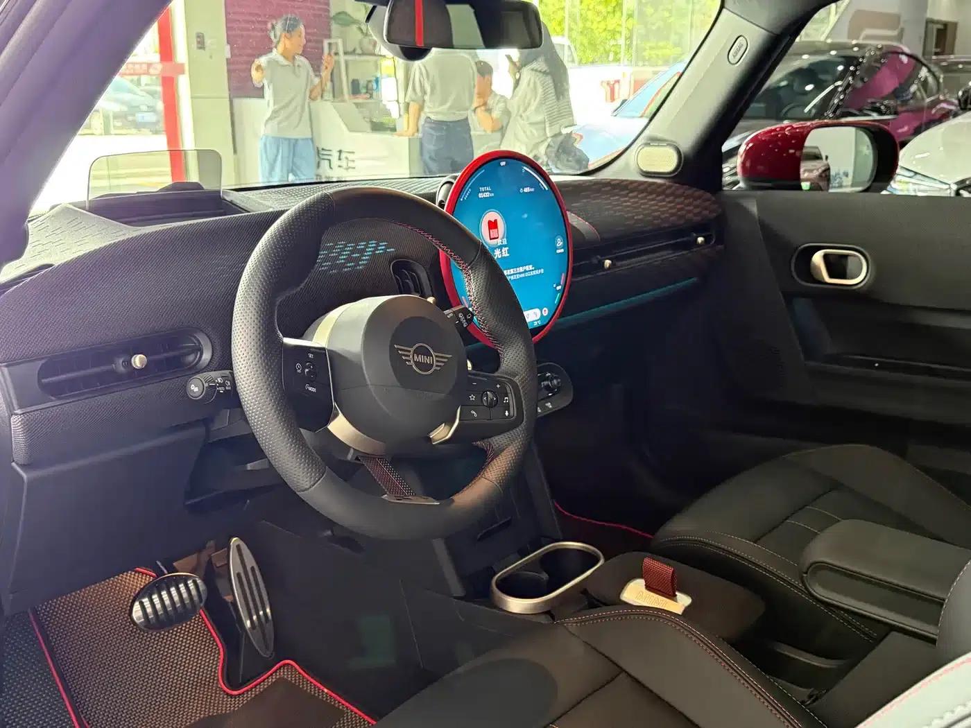 2025 MINI JCW JOHN COOPER WORKS — миниатюра 11