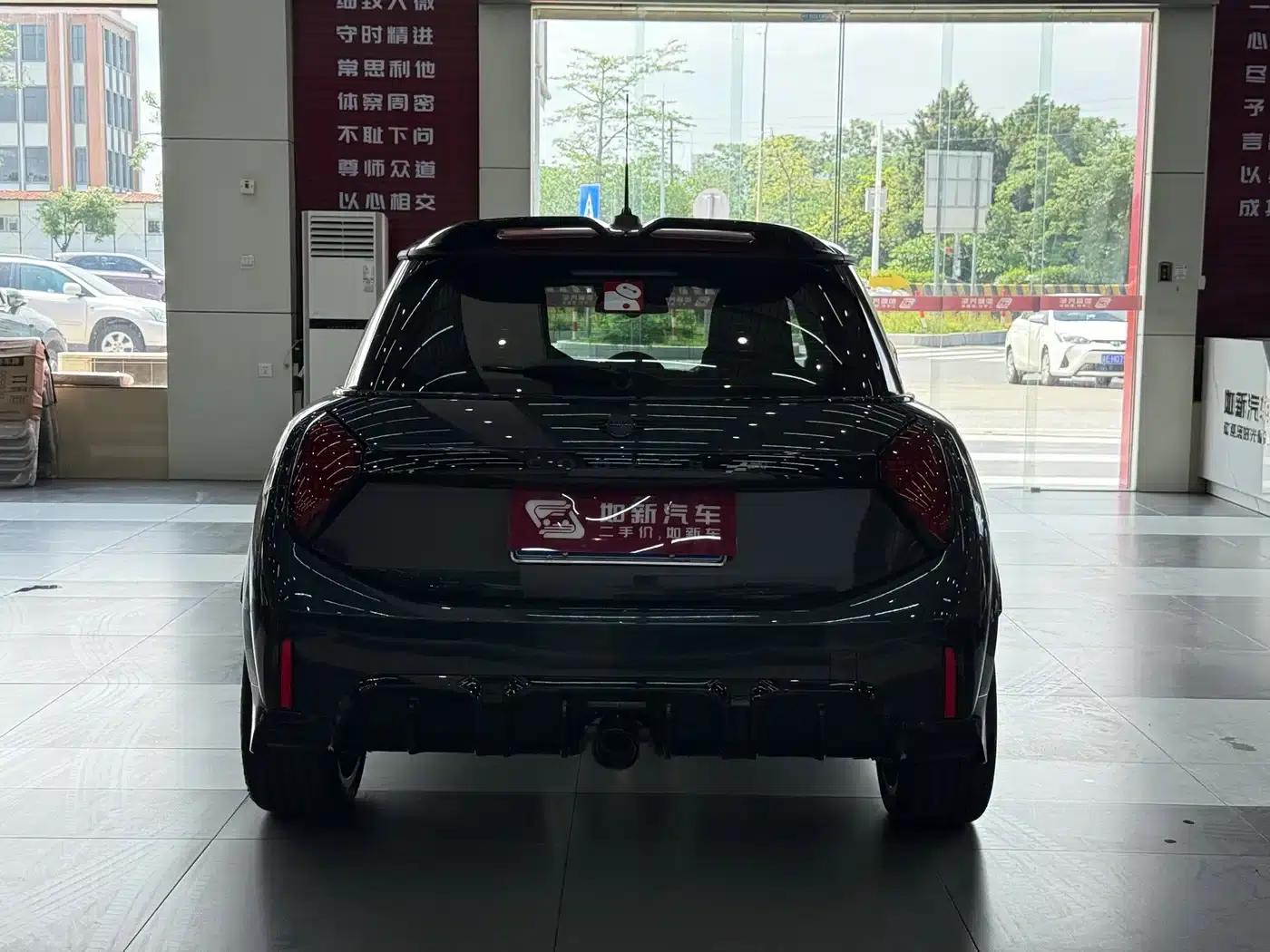 2025 MINI JCW JOHN COOPER WORKS — миниатюра 5