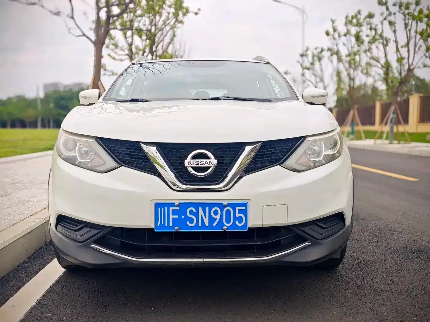 Nissan Qashqai 2016 1.2T Manual Fashion Edition — миниатюра 2