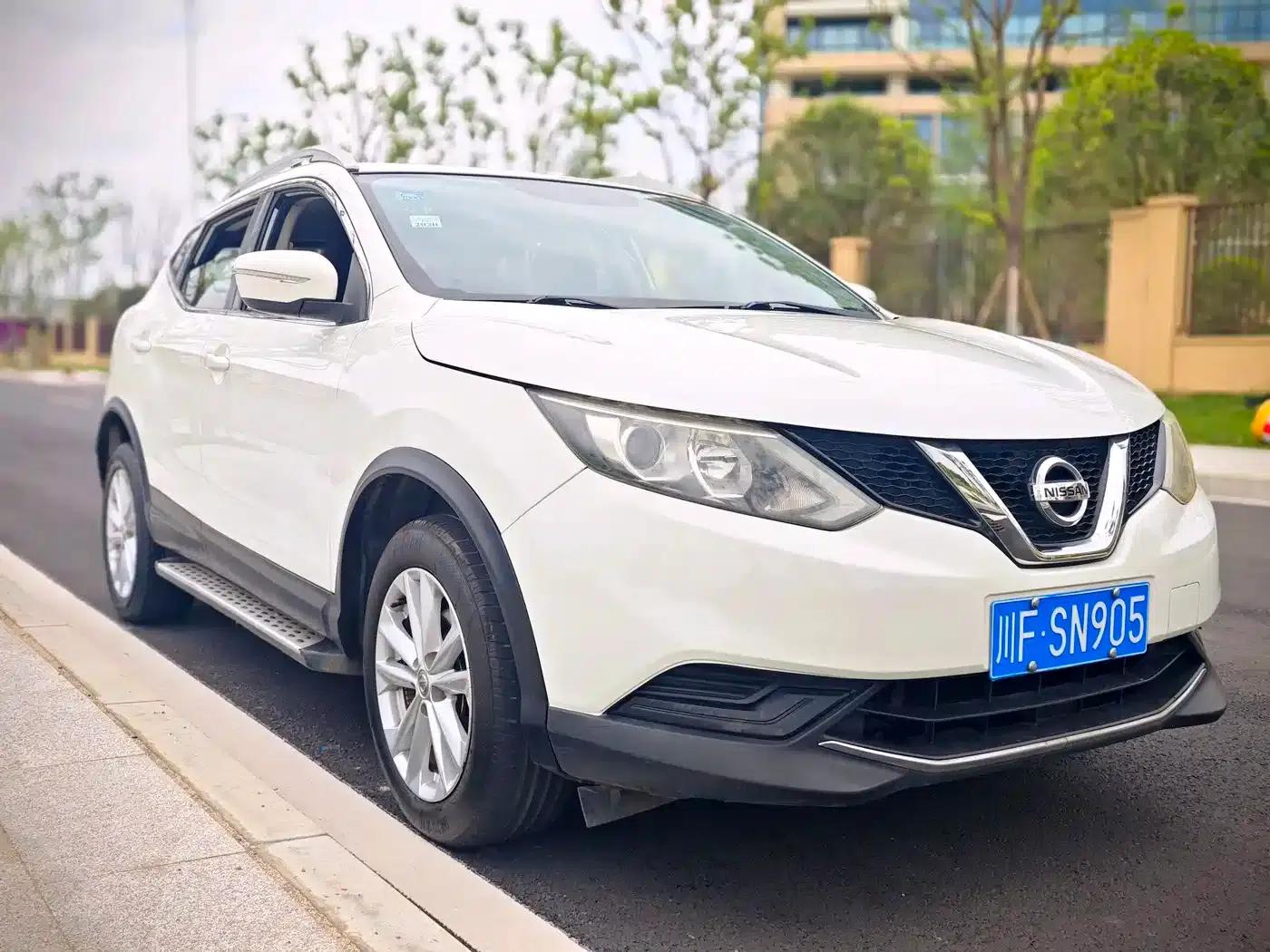 Nissan Qashqai 2016 1.2T Manual Fashion Edition — миниатюра 3