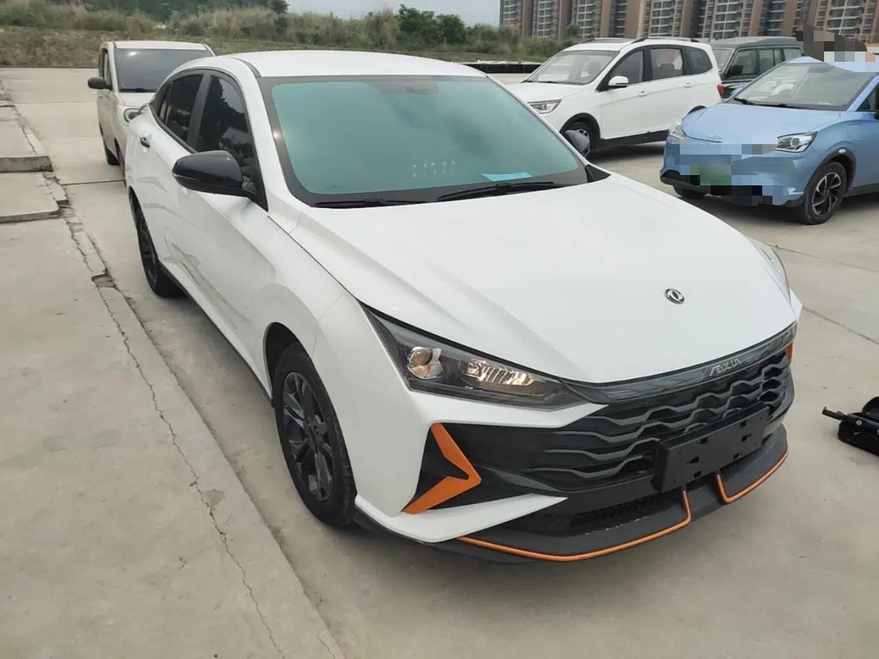 Used Dongfeng Aeolus Yixuan 2024 1.5L Automatic JingSu Edition — миниатюра 3