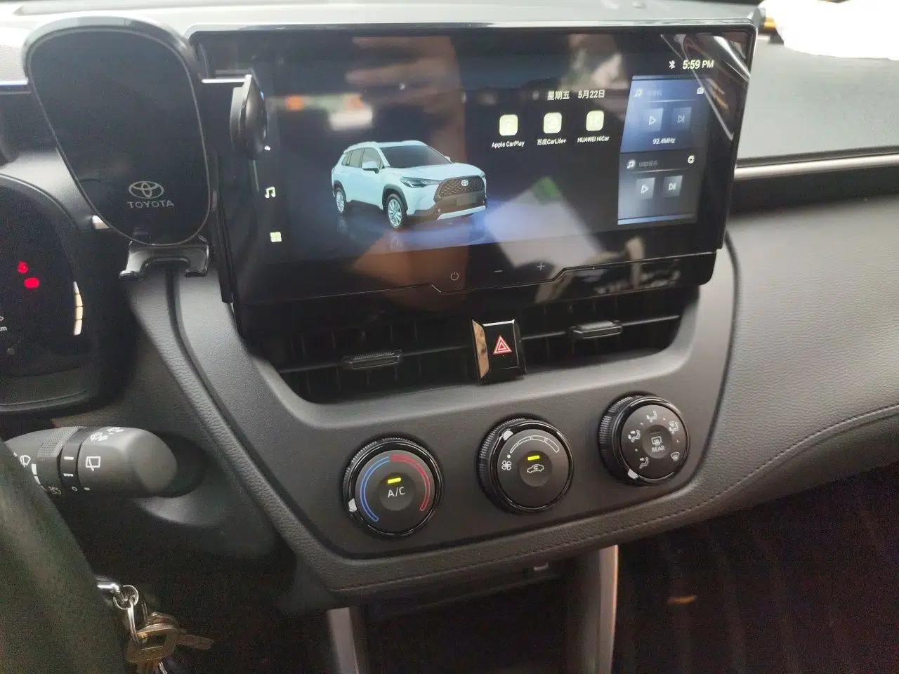 Used Toyota Corolla Cross 2024 2.0L Pioneer Edition — миниатюра 13