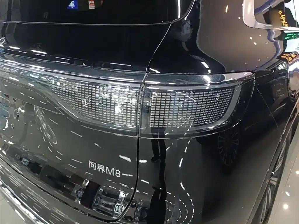 Wenjie M8 2025 Extended Range Max+ Version (53.4kWh, 6-seater, 192-line LiDAR) — миниатюра 8
