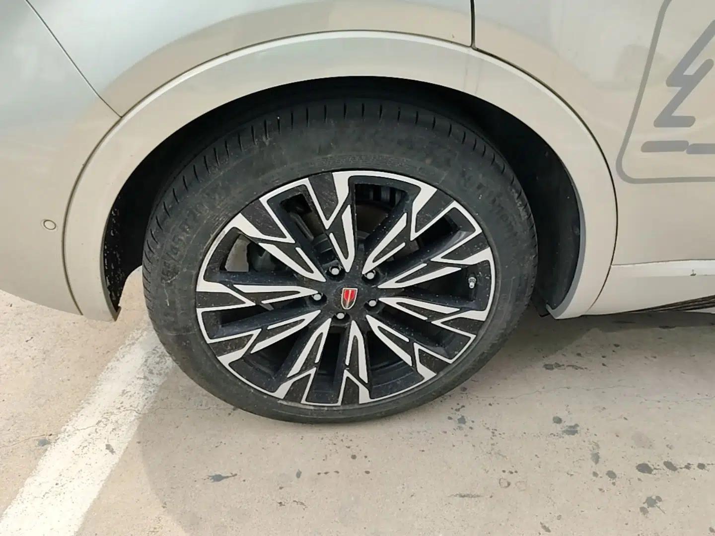 Used Hongqi HS5 2023 2.0T Four-Wheel Drive Flagship Pro Edition — миниатюра 16