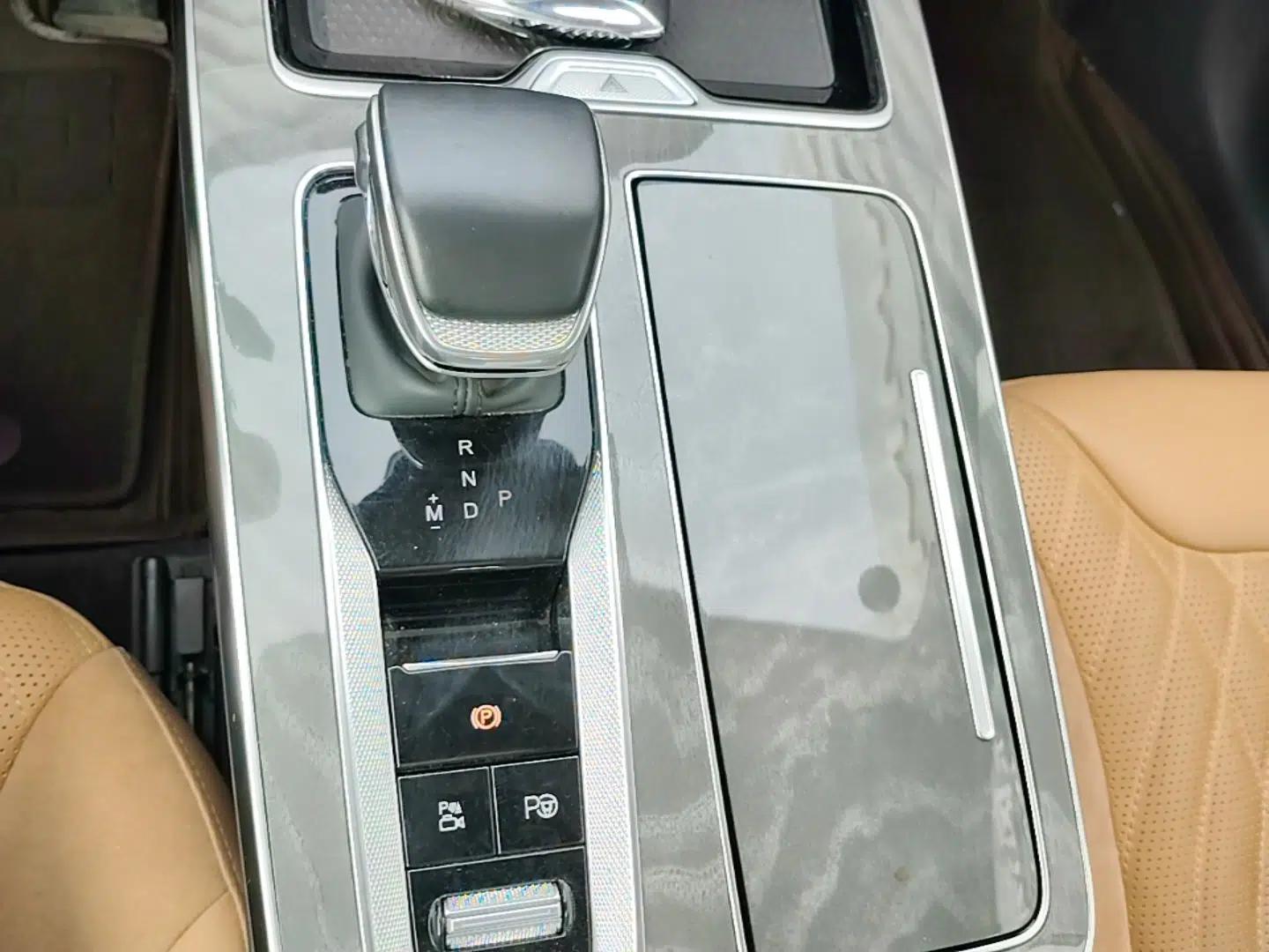 Used Hongqi HS5 2023 2.0T Four-Wheel Drive Flagship Pro Edition — миниатюра 21
