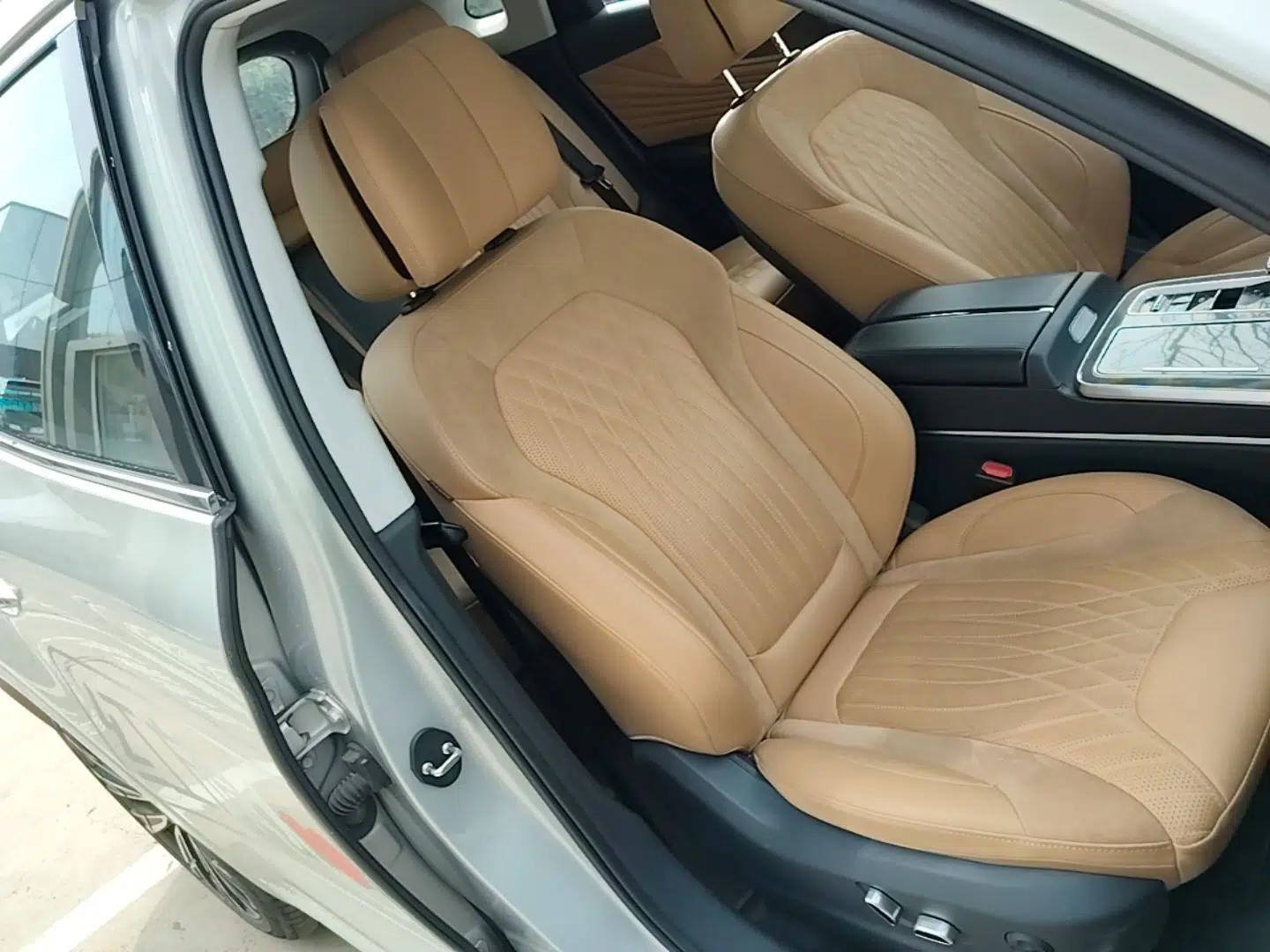 Used Hongqi HS5 2023 2.0T Four-Wheel Drive Flagship Pro Edition — миниатюра 24