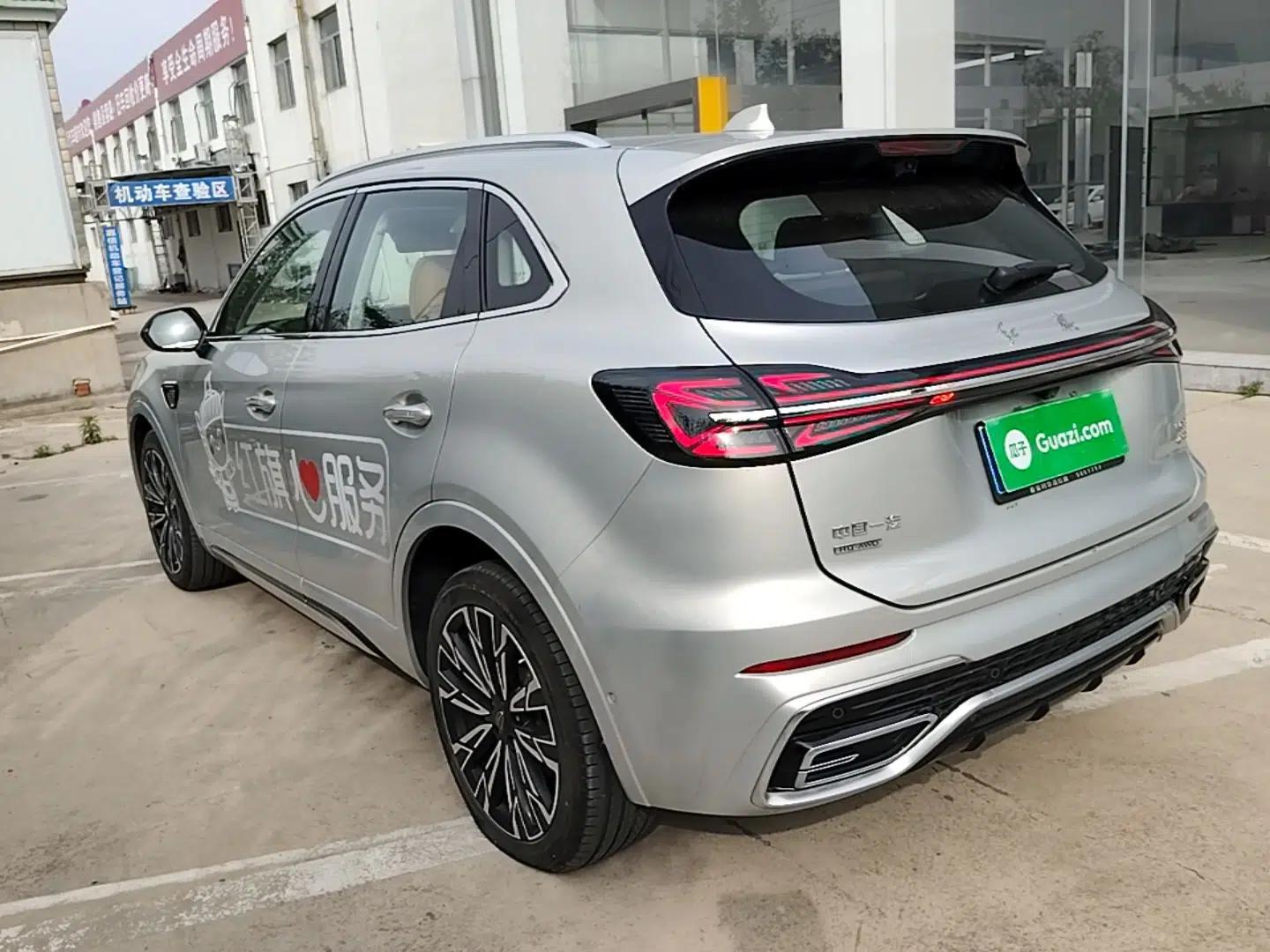 Used Hongqi HS5 2023 2.0T Four-Wheel Drive Flagship Pro Edition — миниатюра 4