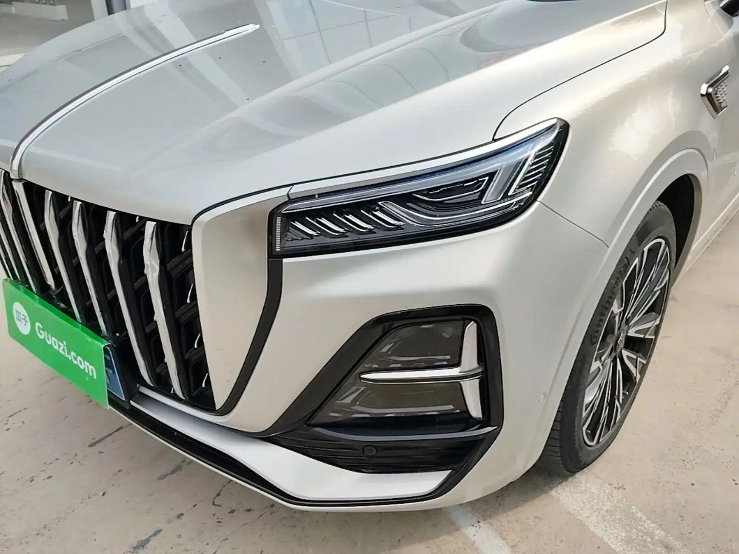 Used Hongqi HS5 2023 2.0T Four-Wheel Drive Flagship Pro Edition — миниатюра 8